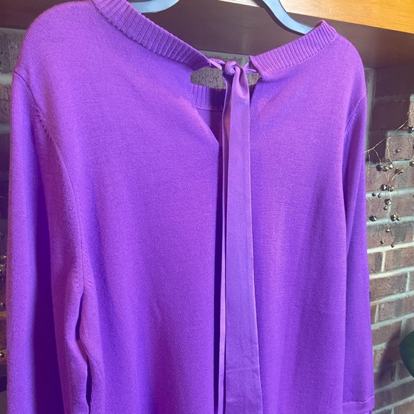 ST. JOHN Purple Knit Sweater with Silk Hem and Tie Back, Size L - Picture 6 of 14